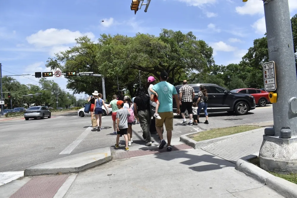 Pedestrian Safety And Accident Claims In Sherman, Tx • Pedestrian Crosswalk Small Town Texas American Pedestrian Crossing At A Sherman Tx Intersection Where Drivers Must Yield